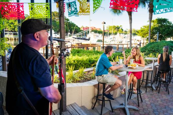 Dining at Shelter Cove